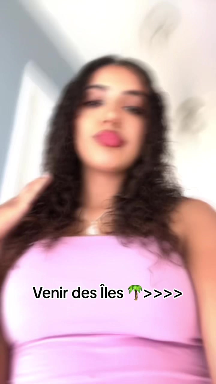 @Ⓣ 🅘 Ⓐ💕