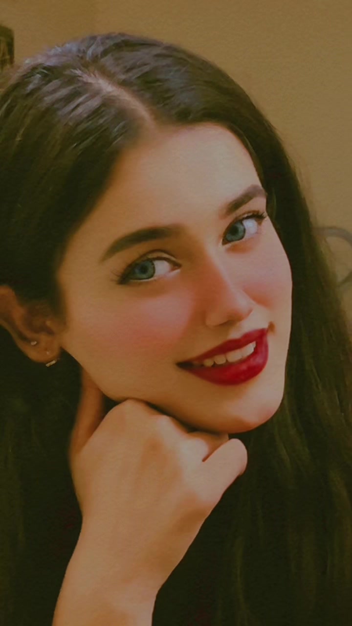@Alina Amir