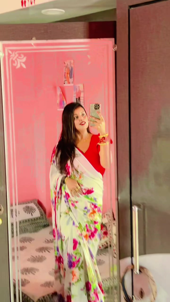 @🧿🦋NehA🧿🦋