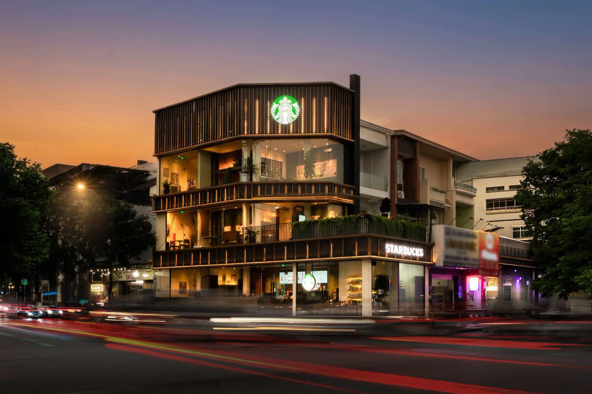 @Starbucks Vietnam