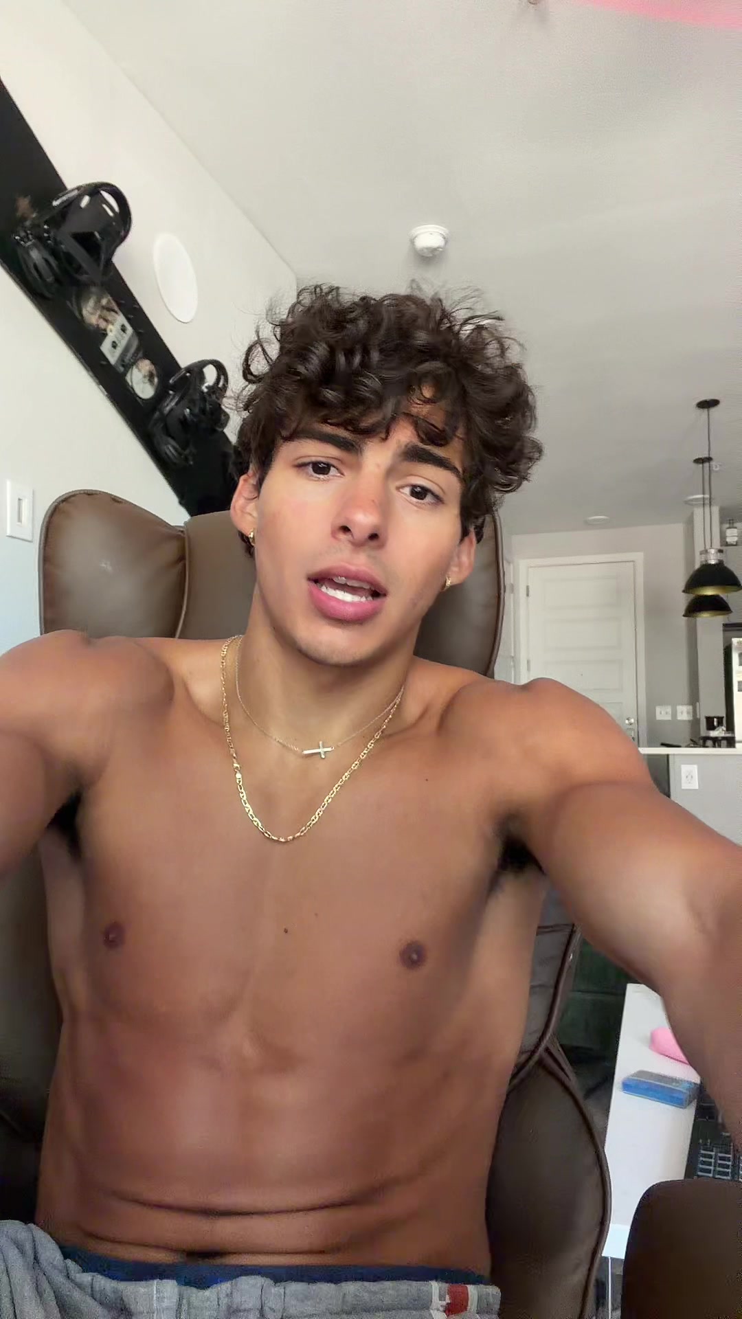 @gabriel.matosss