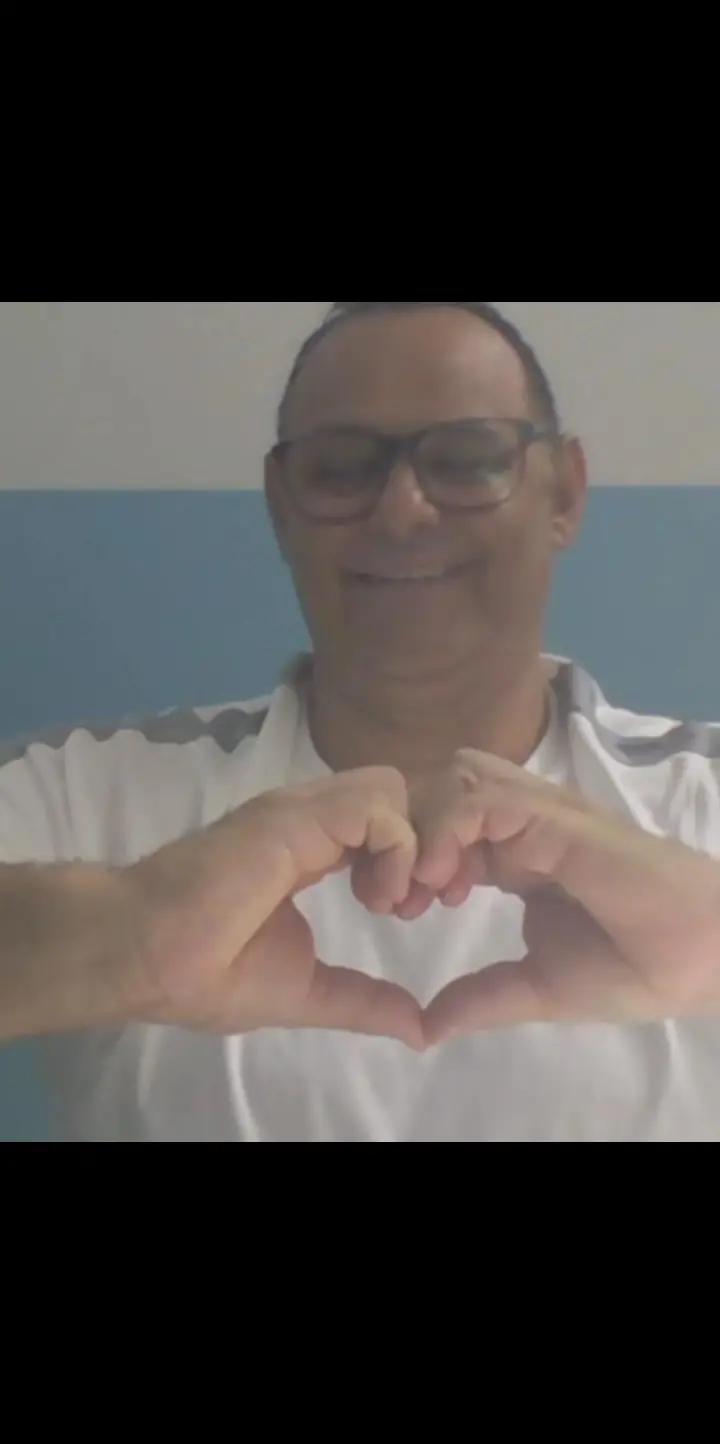 @Claudio Bello925