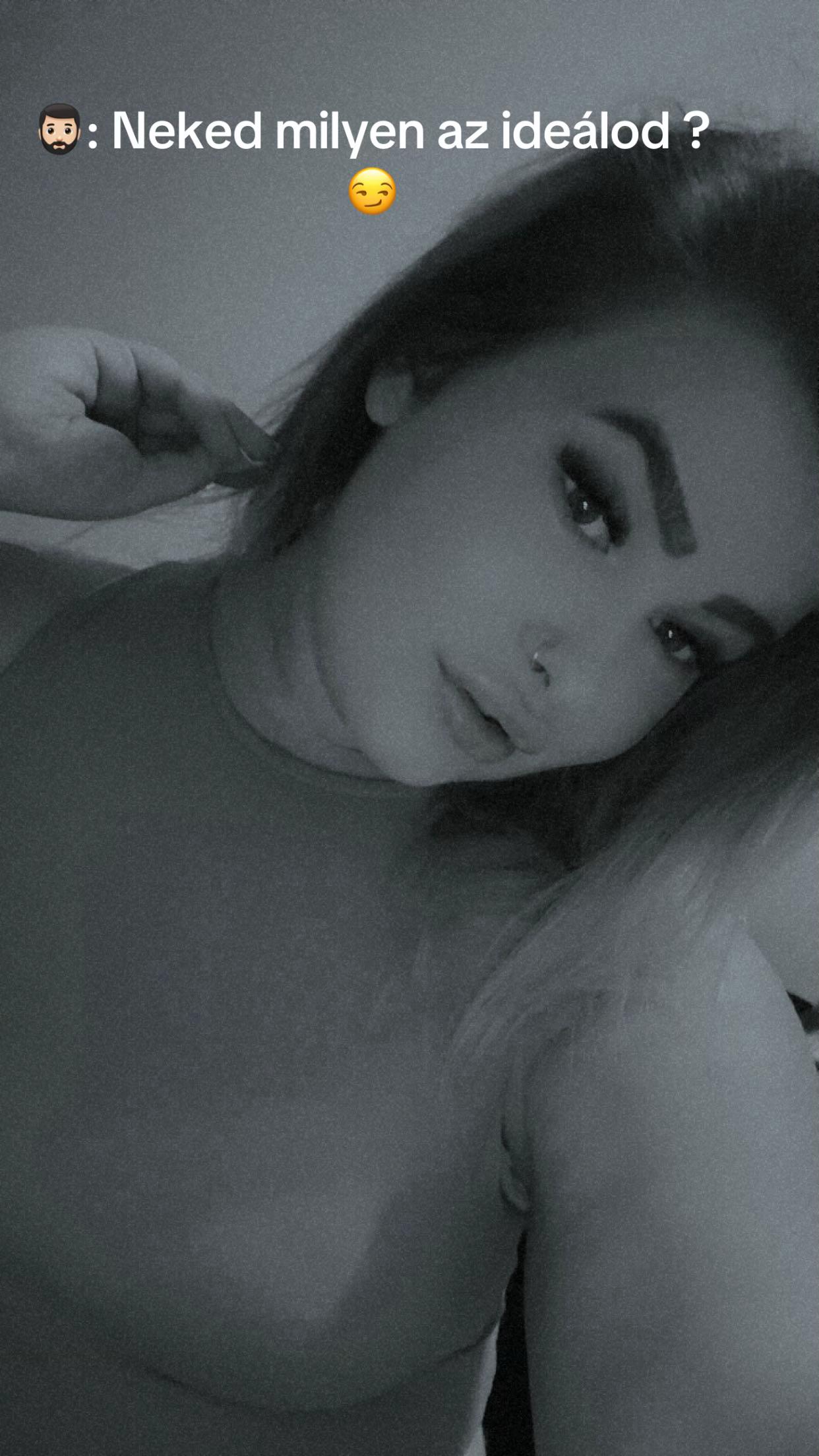 @Viola Csap&oacute;