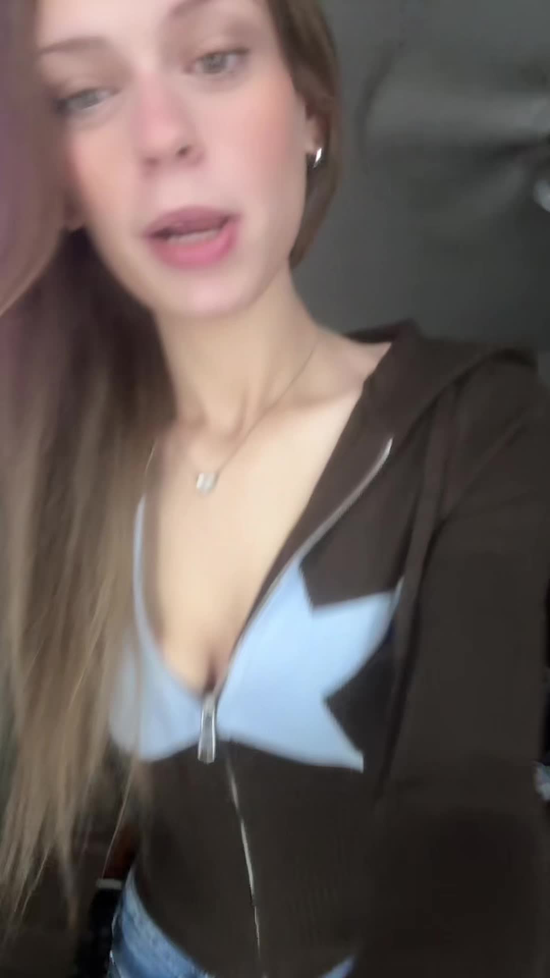@🧚🏻&zwj;♀️