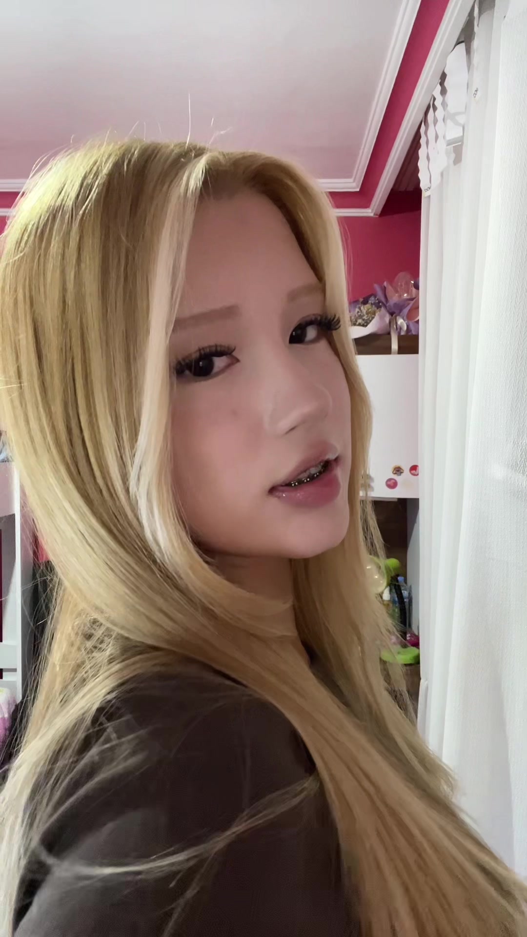 @elliflly