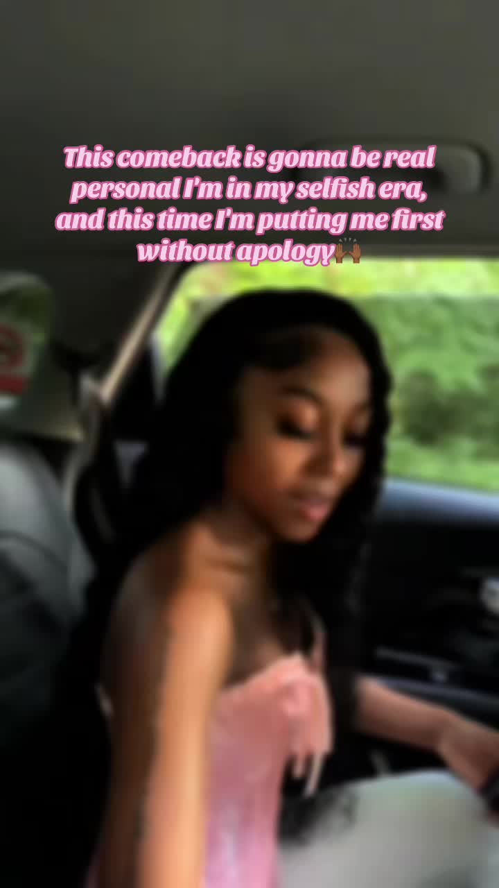 @Liah Mon&eacute;t