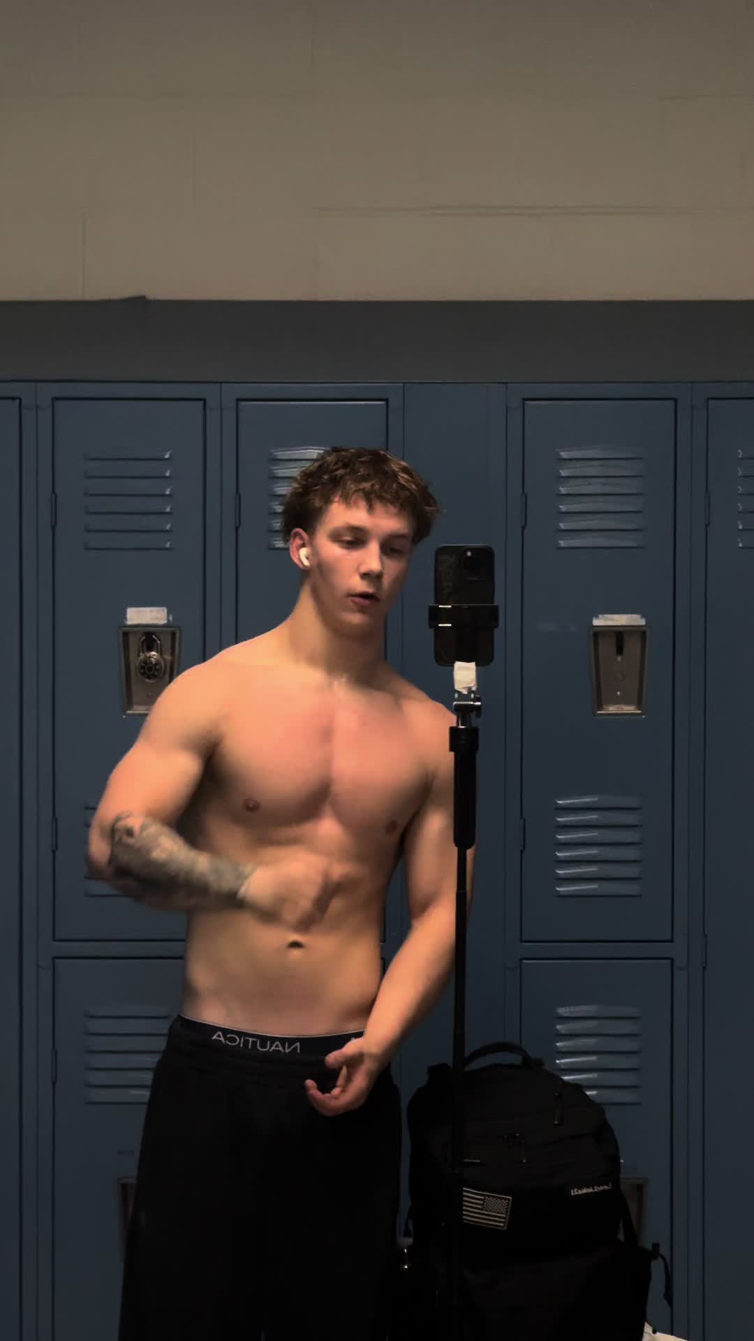 @Gauge Vogel