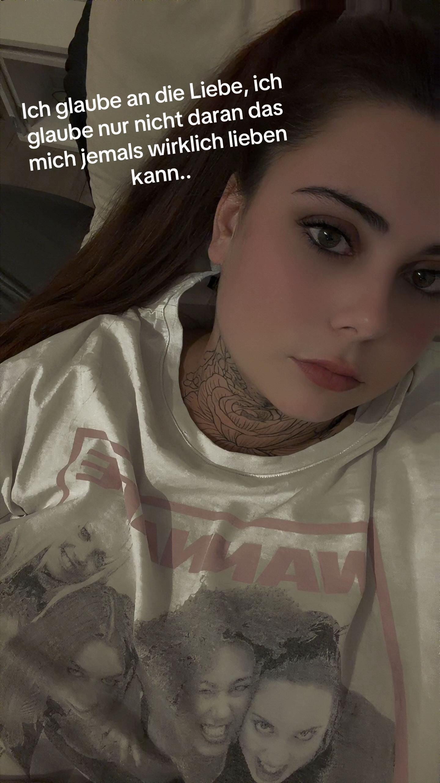 @LisaxD
