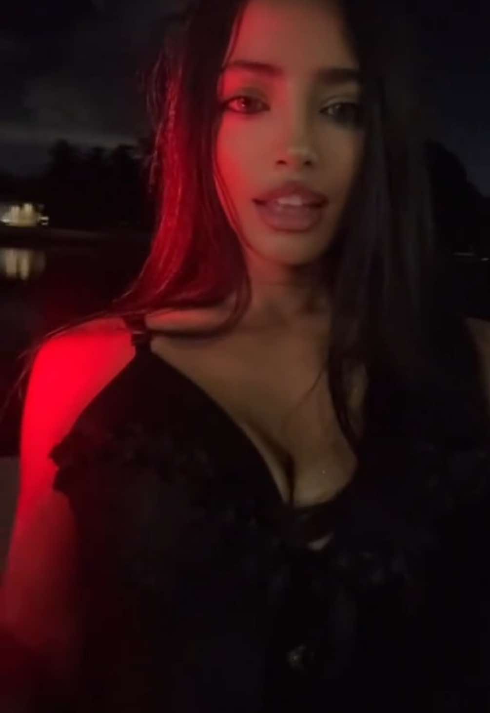 @Maria