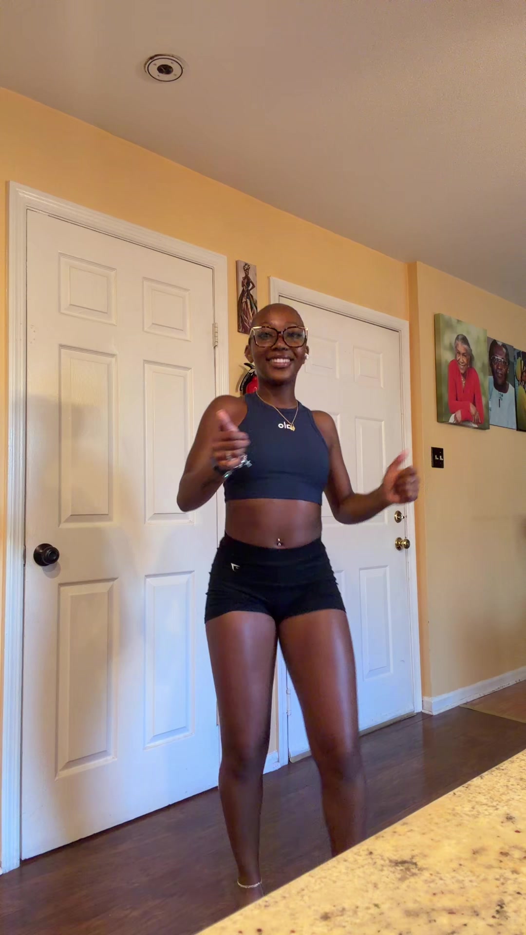 @Raynaa
