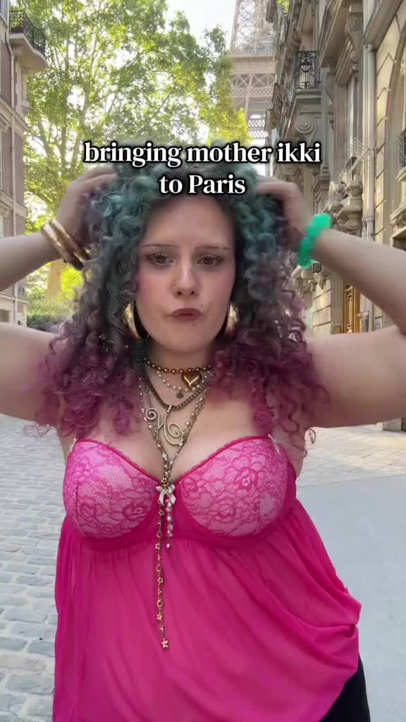 @Nina 🦛
