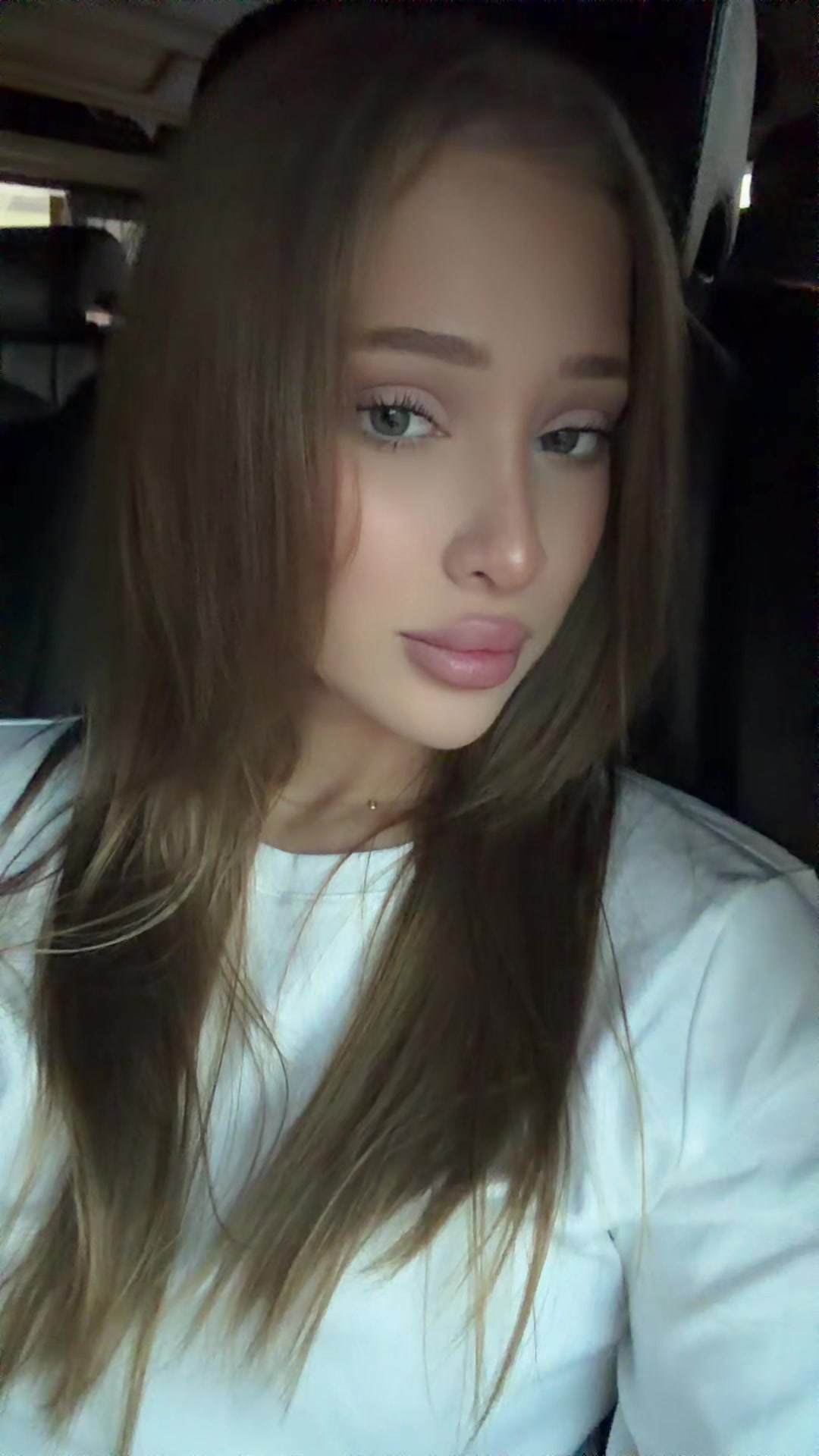 @Yana🩰🫧