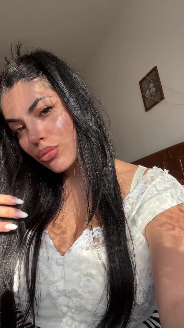 @danielaandoni97