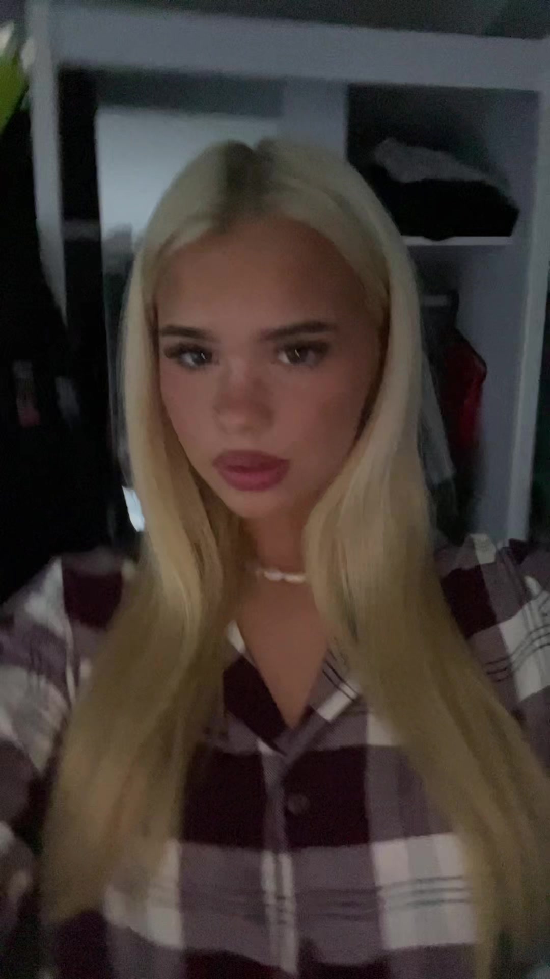 @💎𝐌𝐈𝐊𝐀 𝐁𝐑𝐎𝐎𝐊𝐒💎