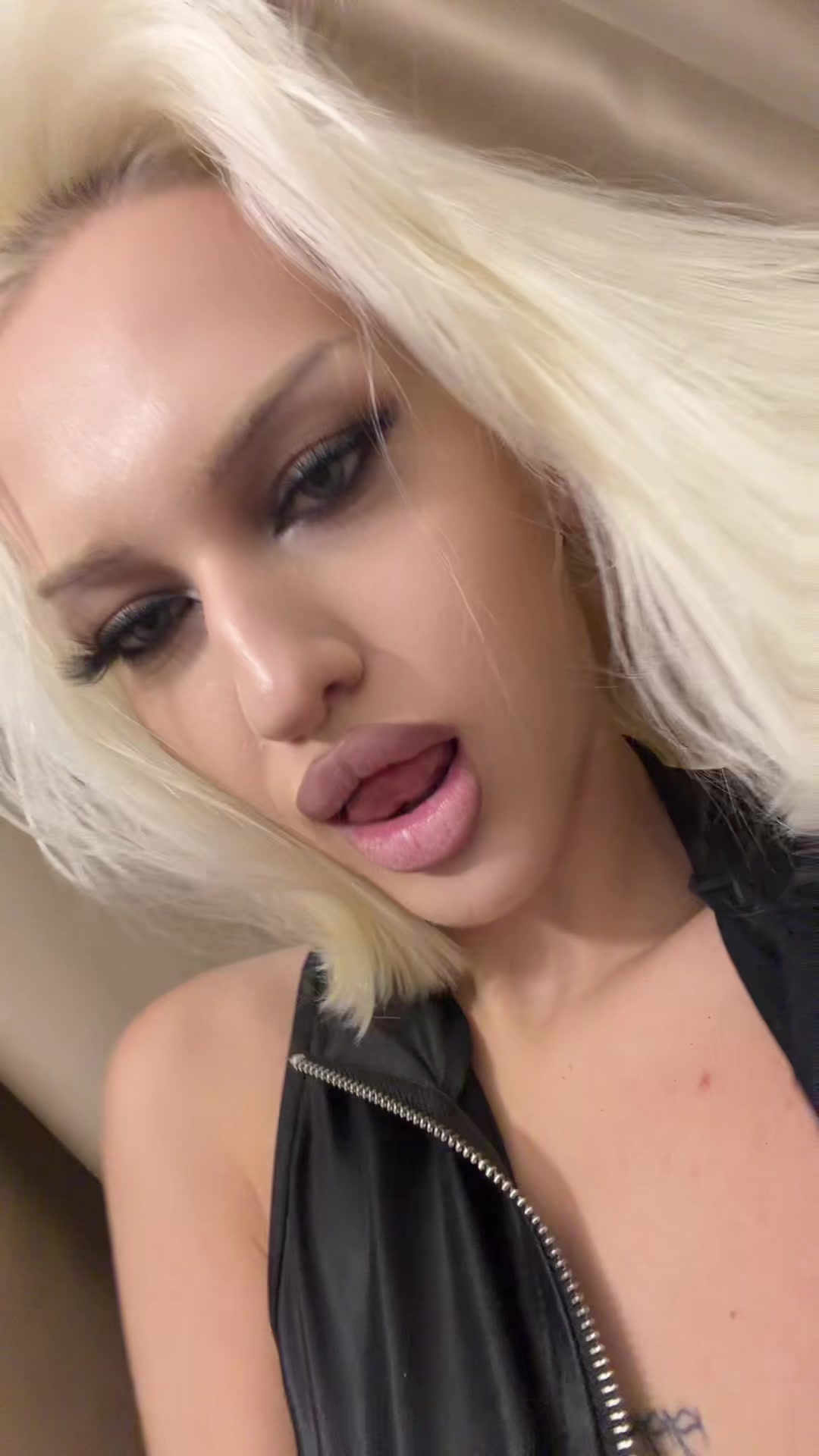 @triksiii 🧚🏼&zwj;♀️🍒
