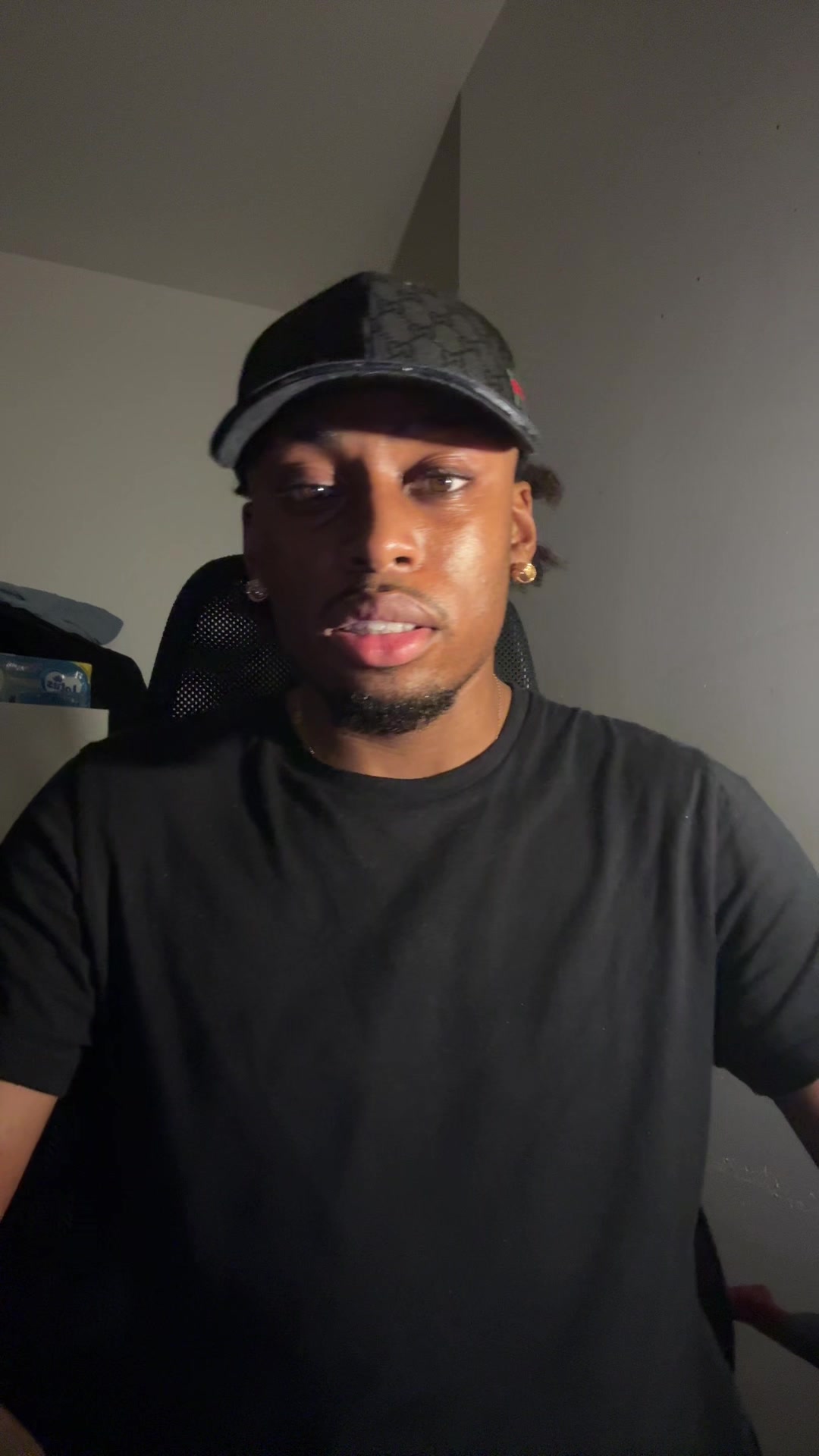 @𝐀𝐧𝐠𝐞𝐥. 👨🏾&zwj;💻