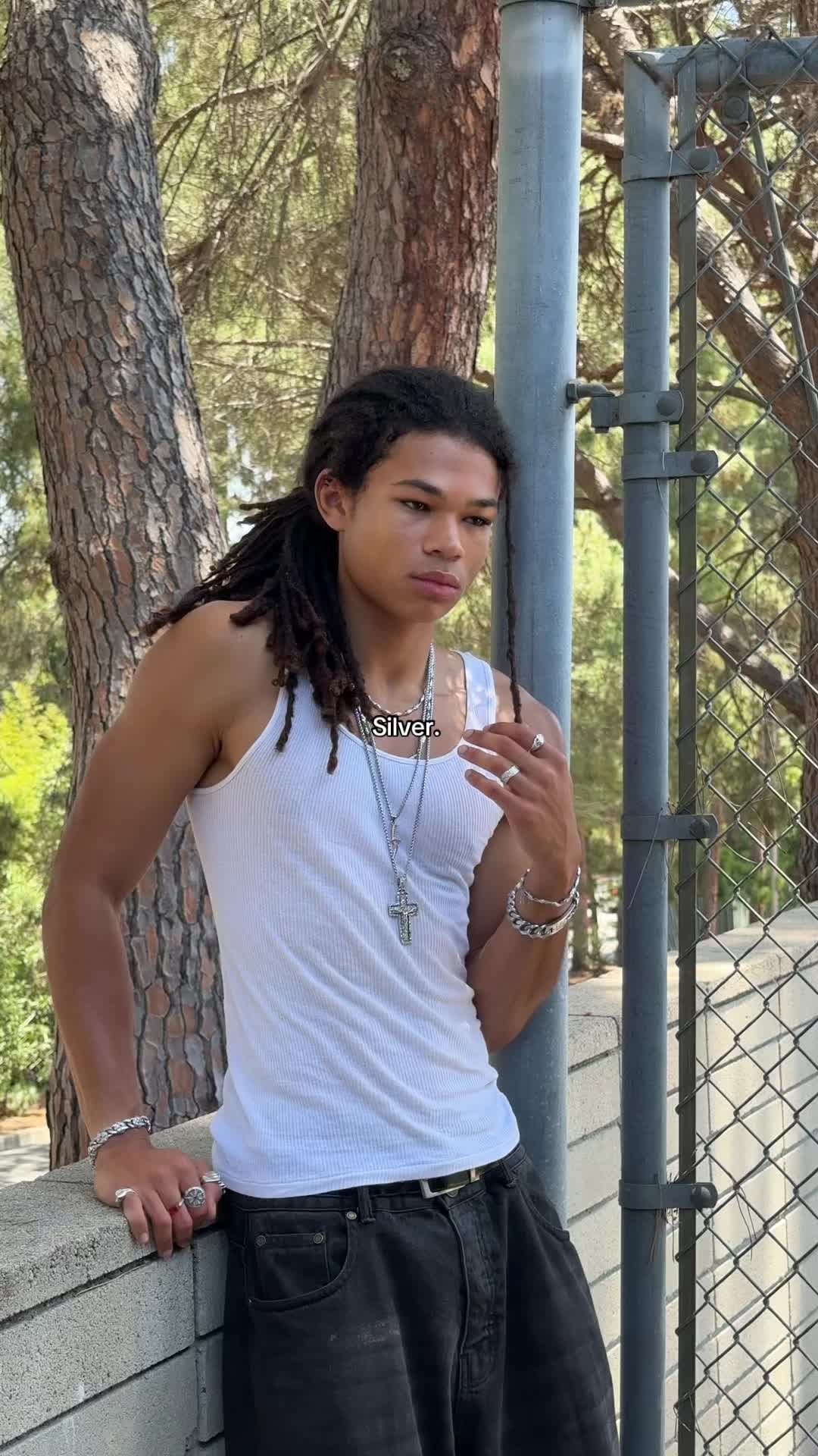 @Elar&eacute;