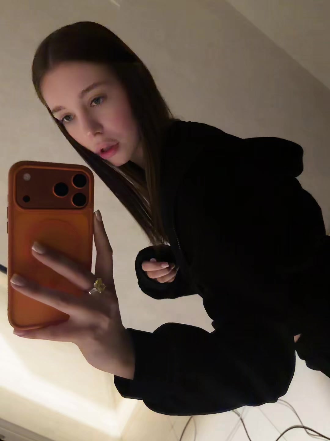 @dashulikkv