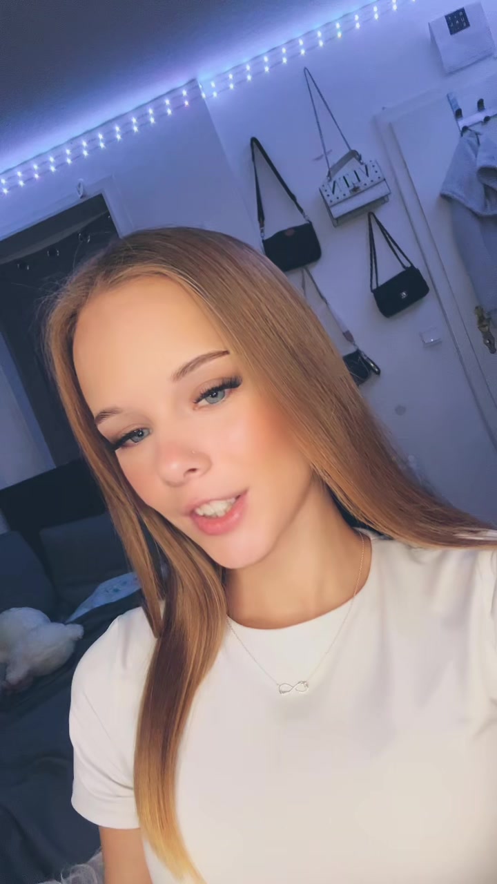 @scarlett_queen030