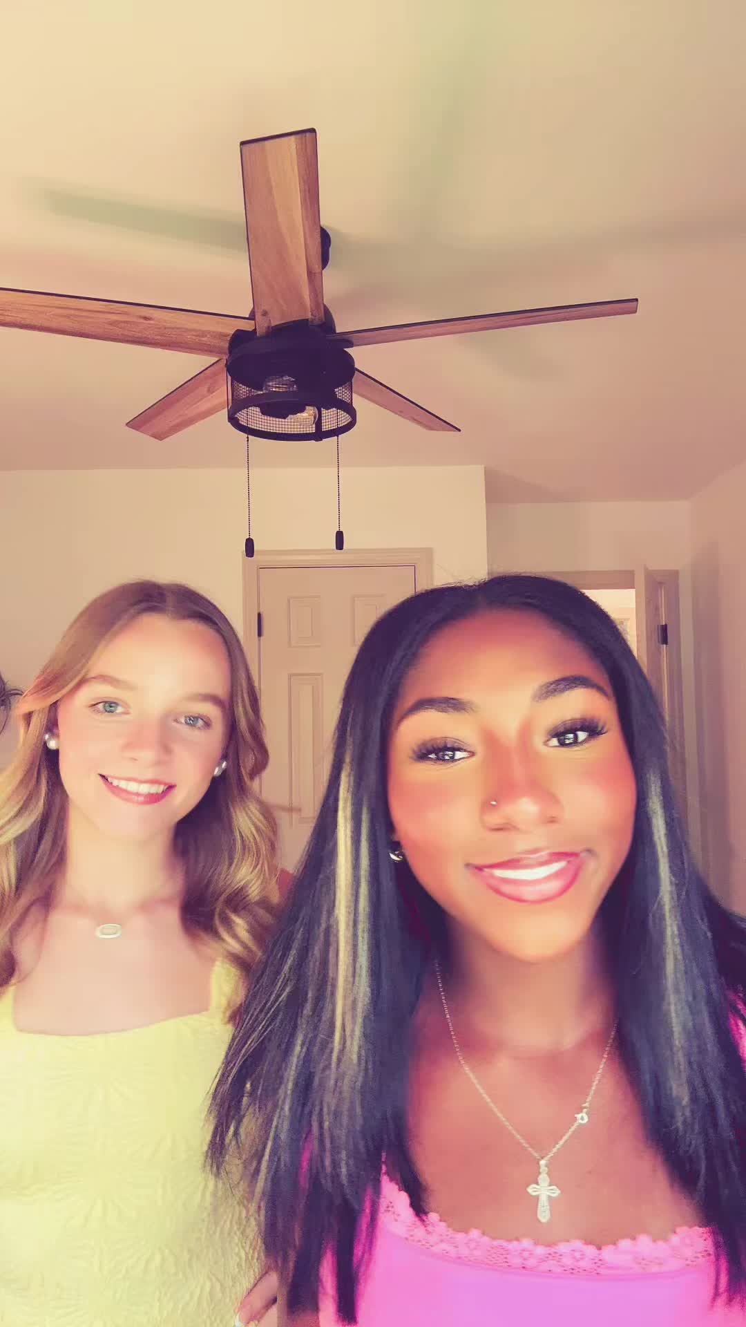 @🧚&zwj;♀️🦄🧚&zwj;♀️🦄🧚&zwj;♀️