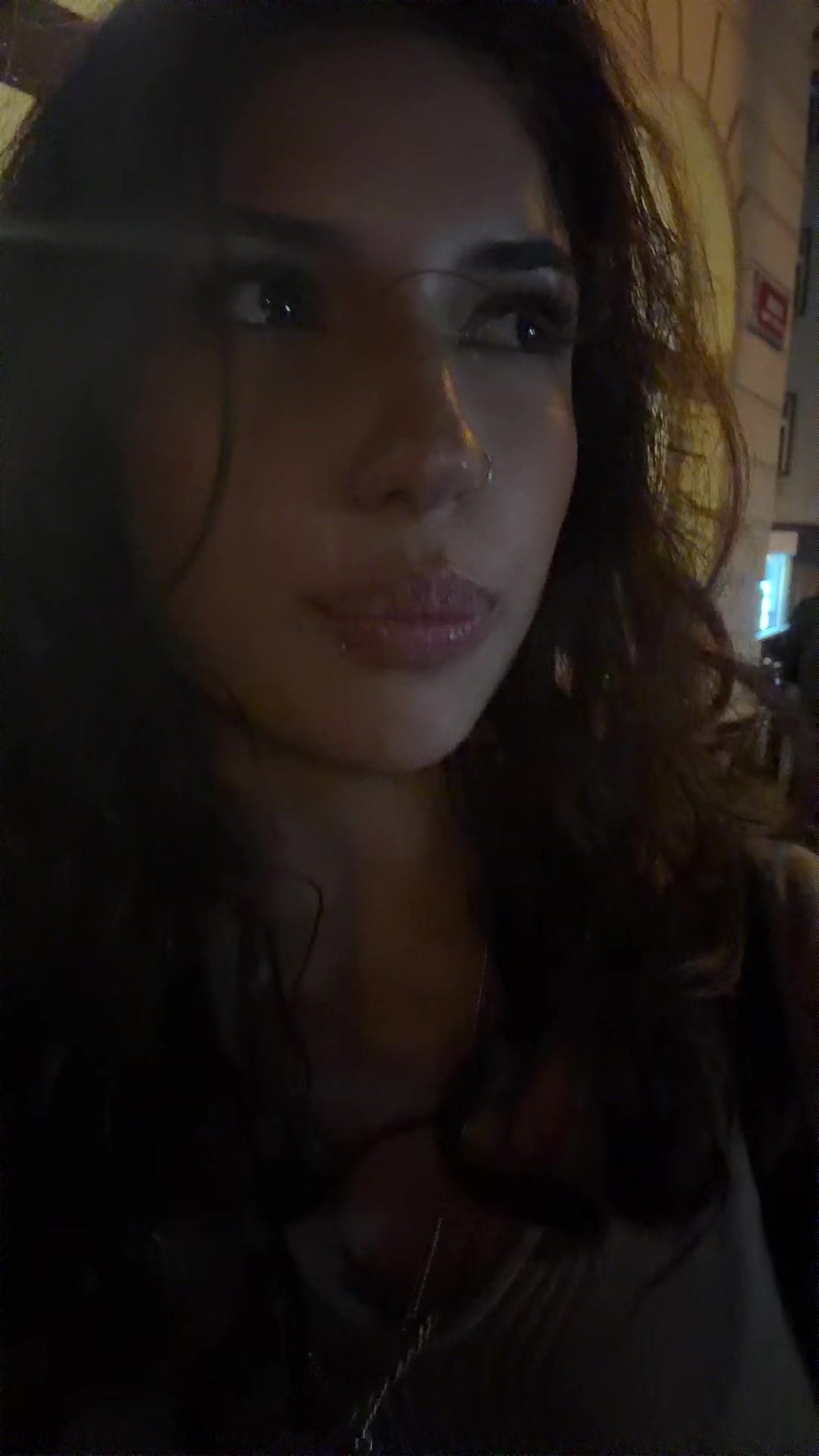 @g