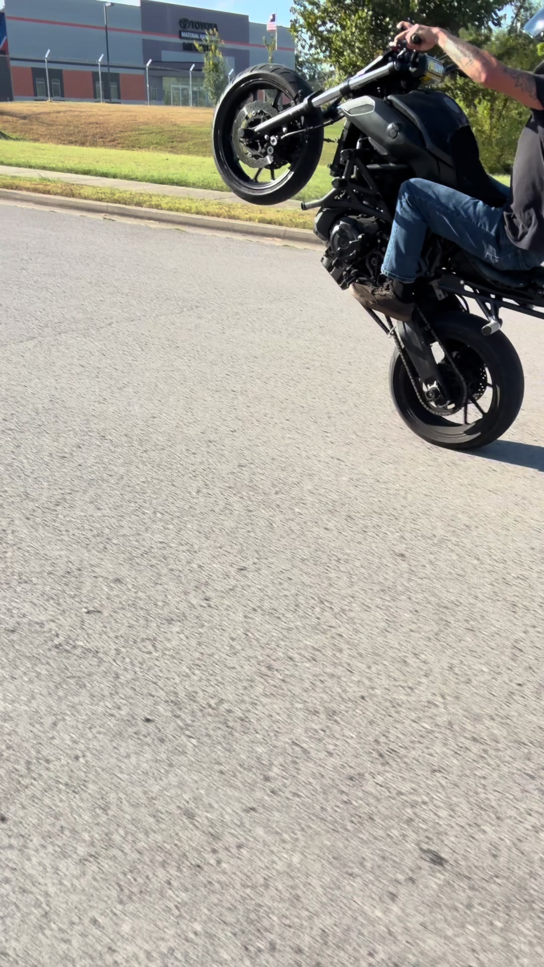 @Cody_cant_wheelie