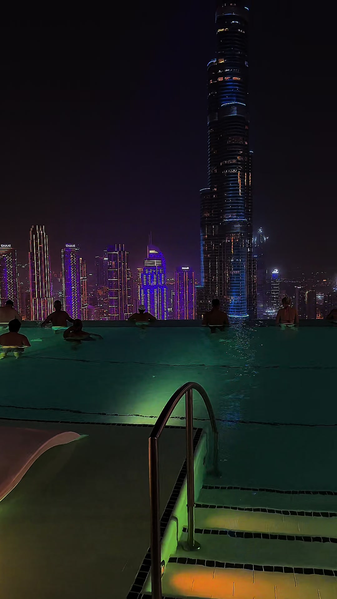 @Hotel Finds + Luxury Travel