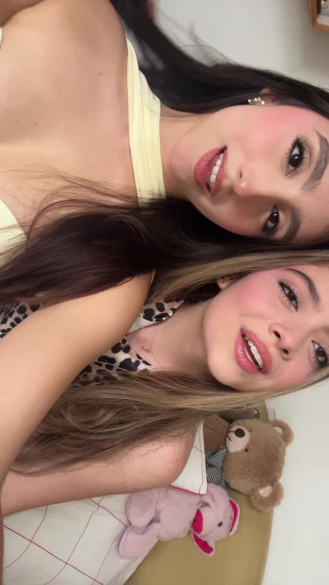 @Isabellaa