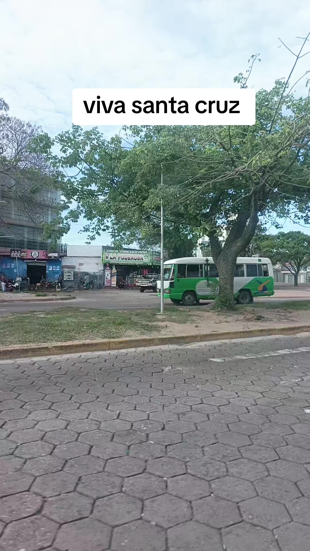 @Roberto Chuviru