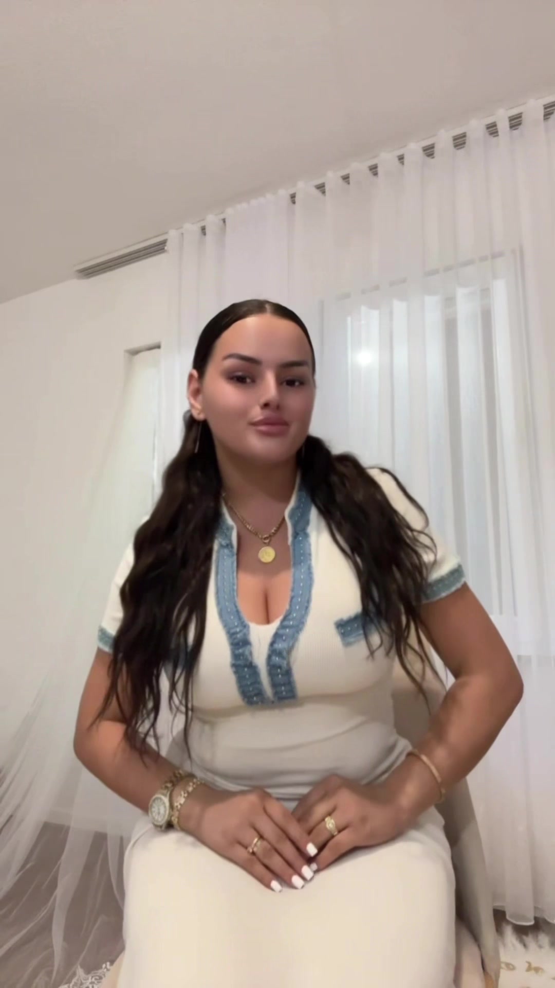 @𝑭𝒂𝒕𝒍𝒊𝒏𝒅𝒂