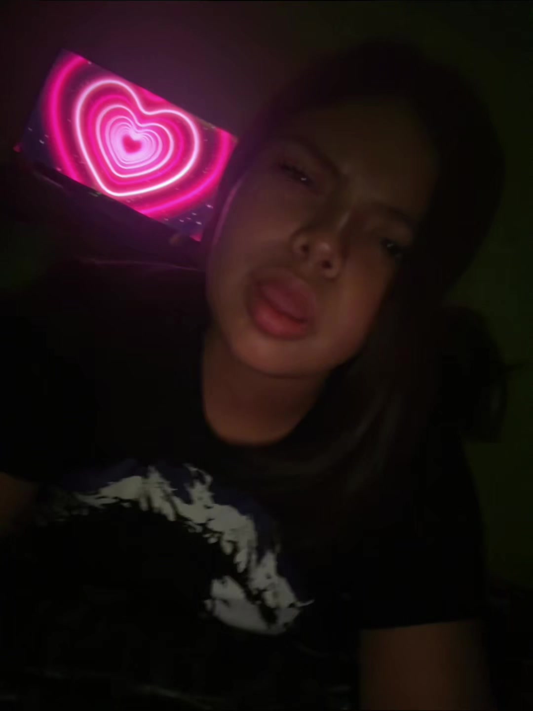 @𝑅𝒶𝓆𝓊𝑒𝓁💗