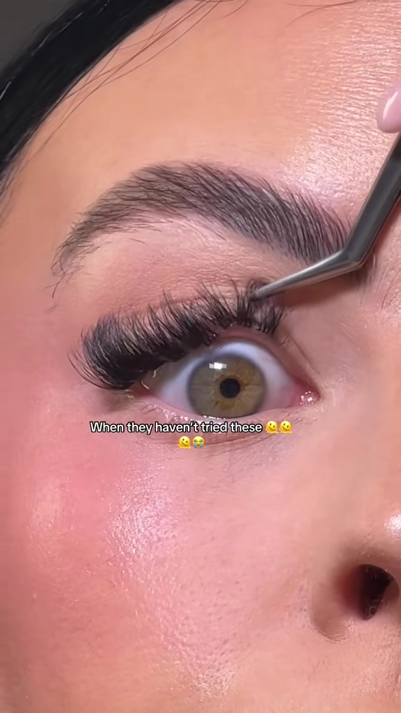 @Wildcatlashes