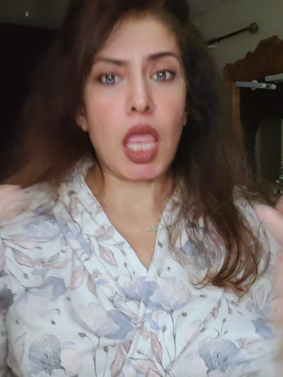 @Saaakshi