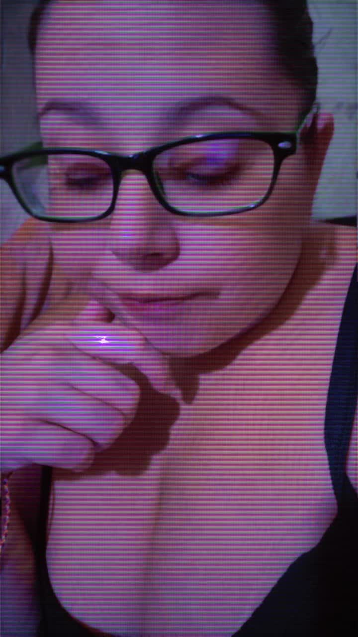 @Nenenova21 😘