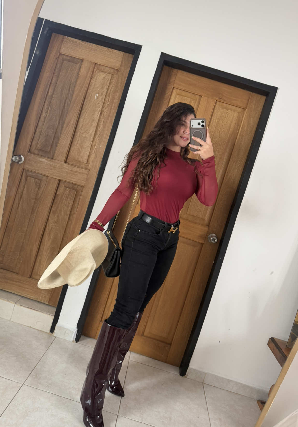 @Isabel Arias