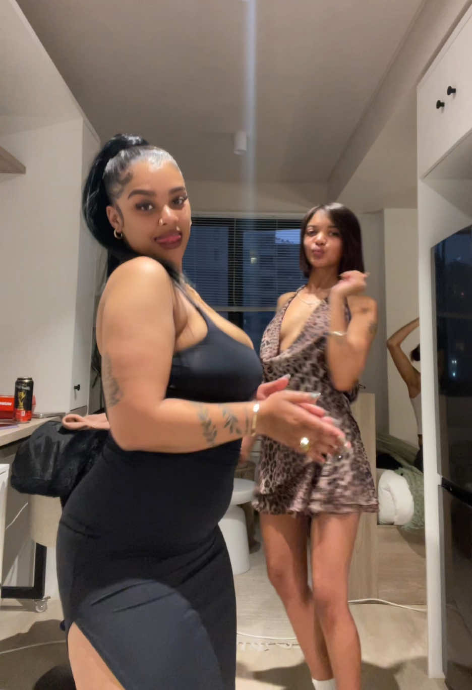@𝐀𝐧𝐝𝐫𝐞𝐚 𝐉𝐚𝐝𝐞