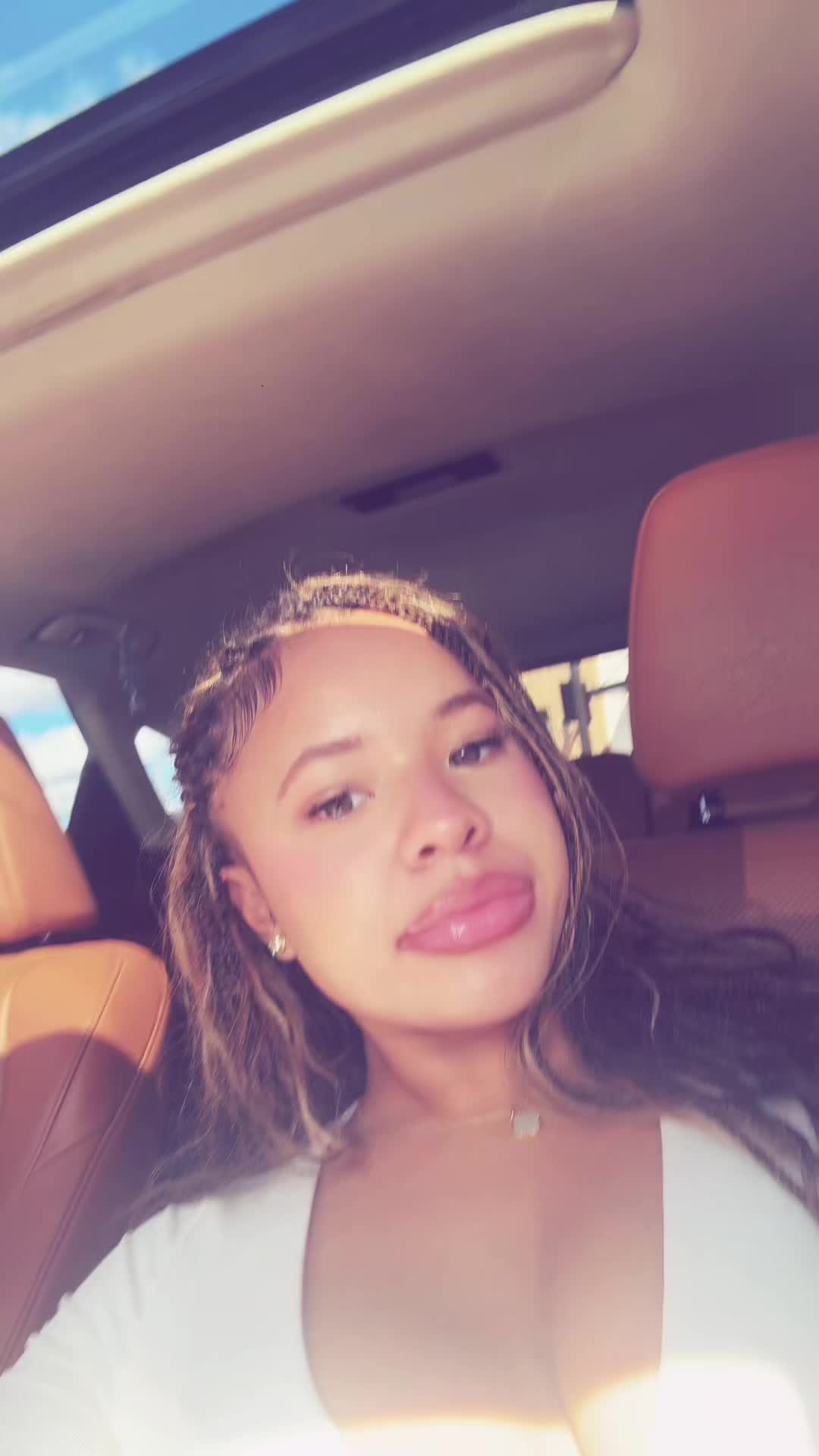 @yungggmiaaa