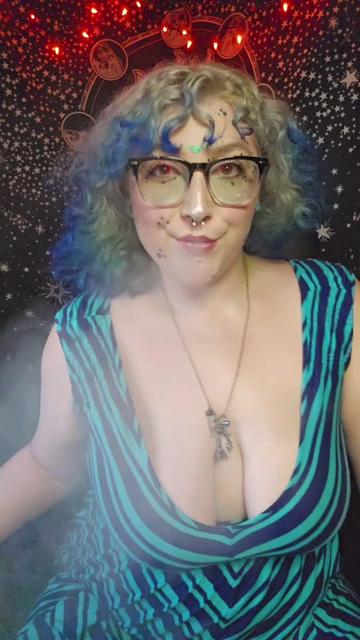 @BlazinMamaMorbyd