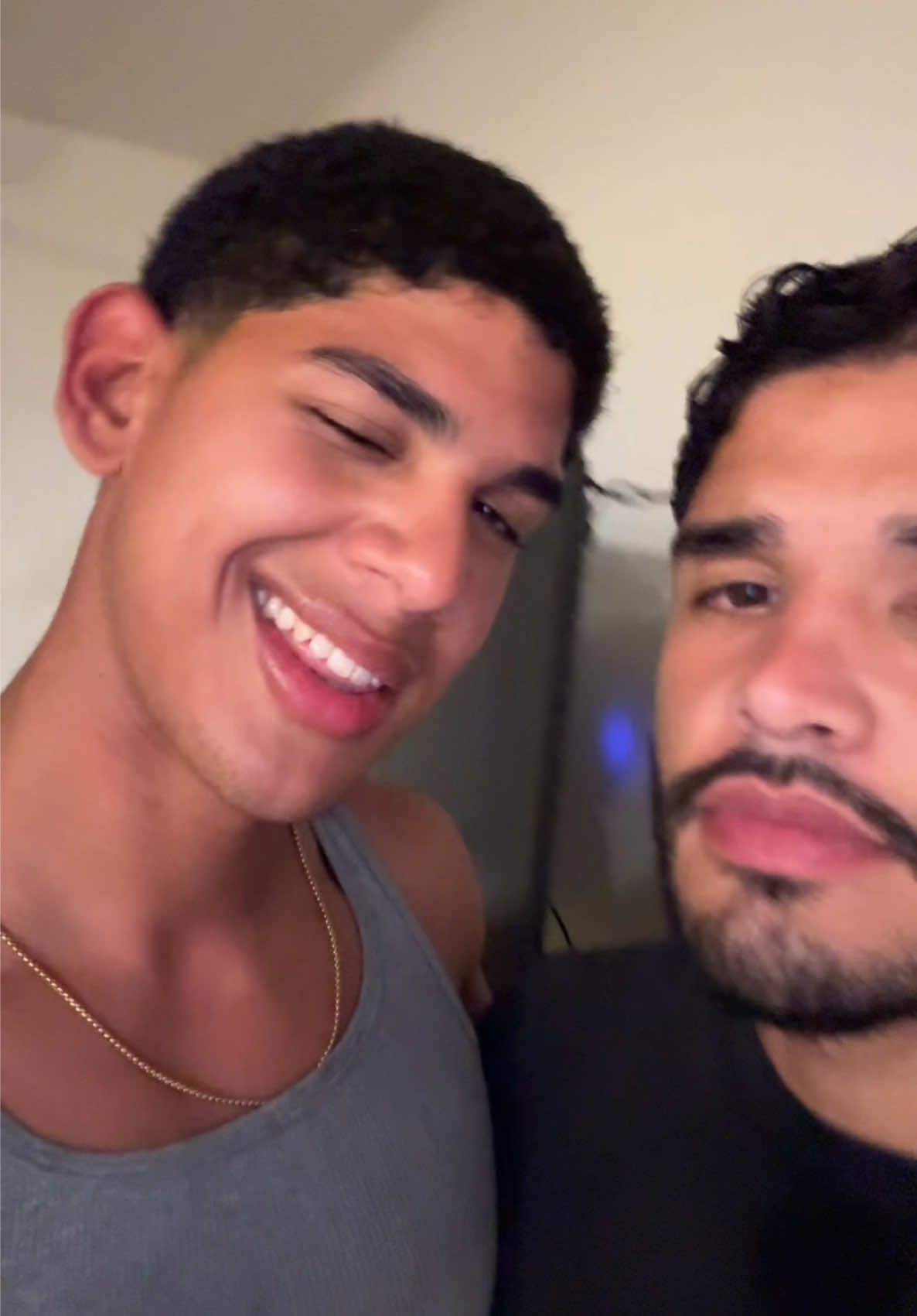 @anruizder