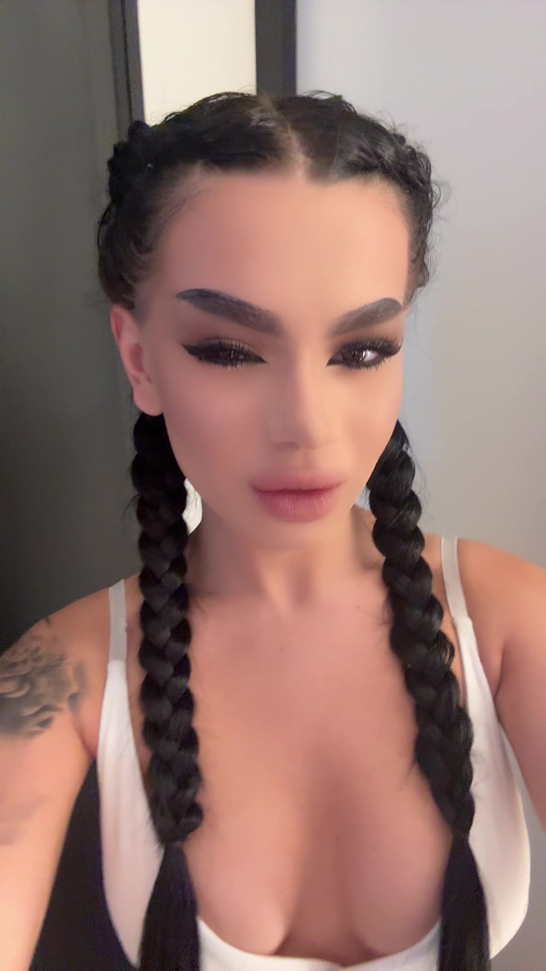 @МИСИС ПОЛЛИ 🖤🖤🖤