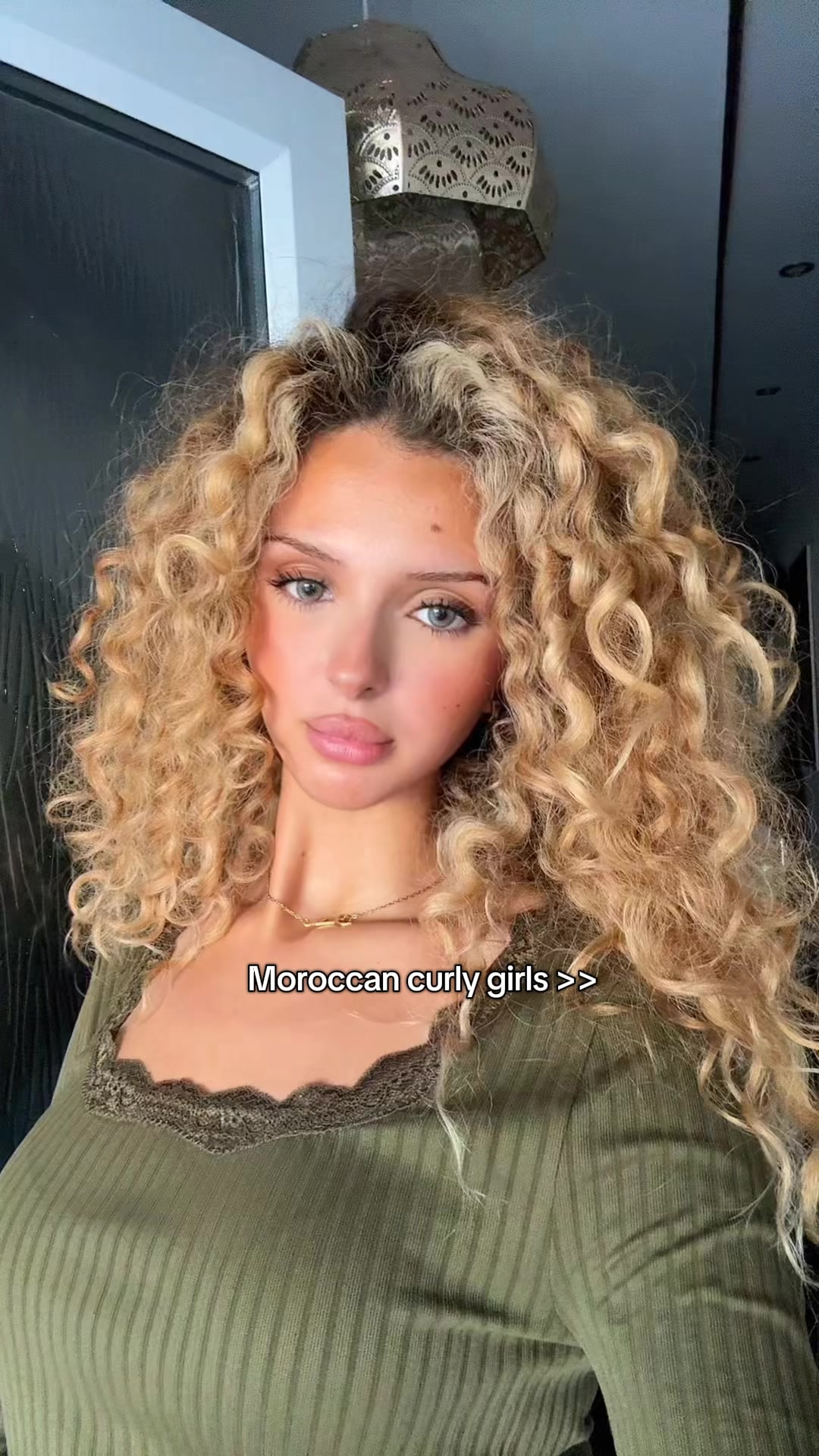 @morishgirl ⵣ