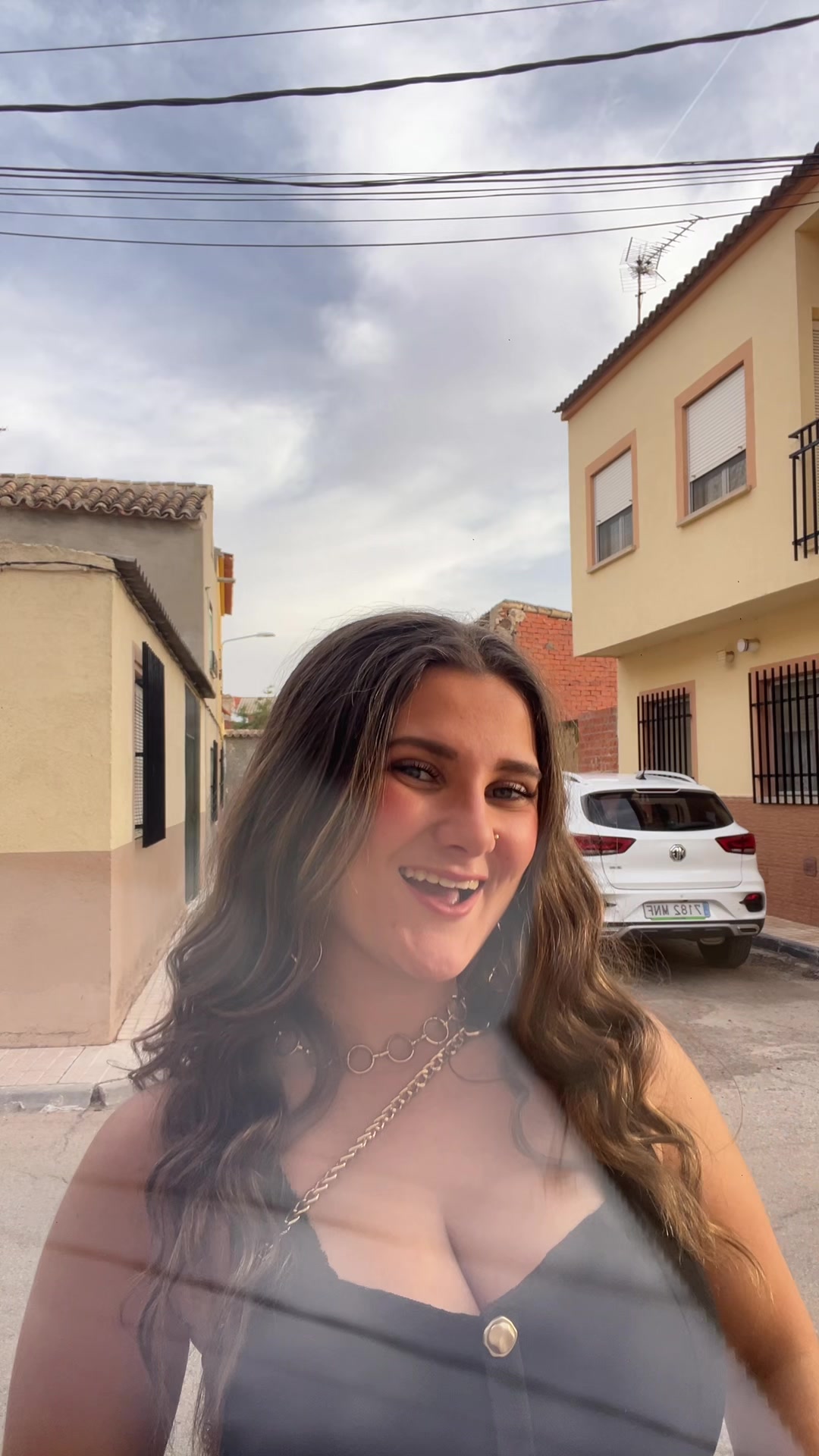 @laahernandezz