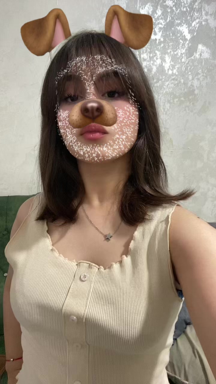 @𝐧𝐚𝐳y🐰