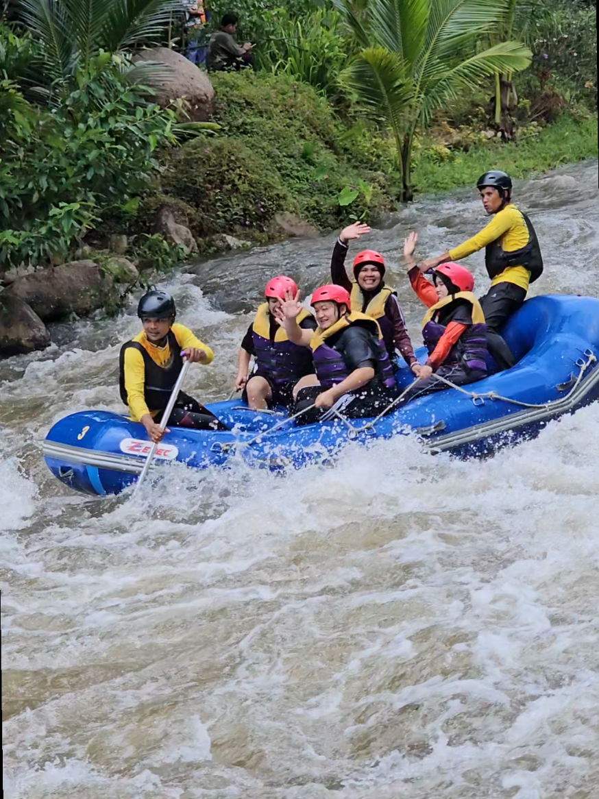 @Best rafting 4U camp