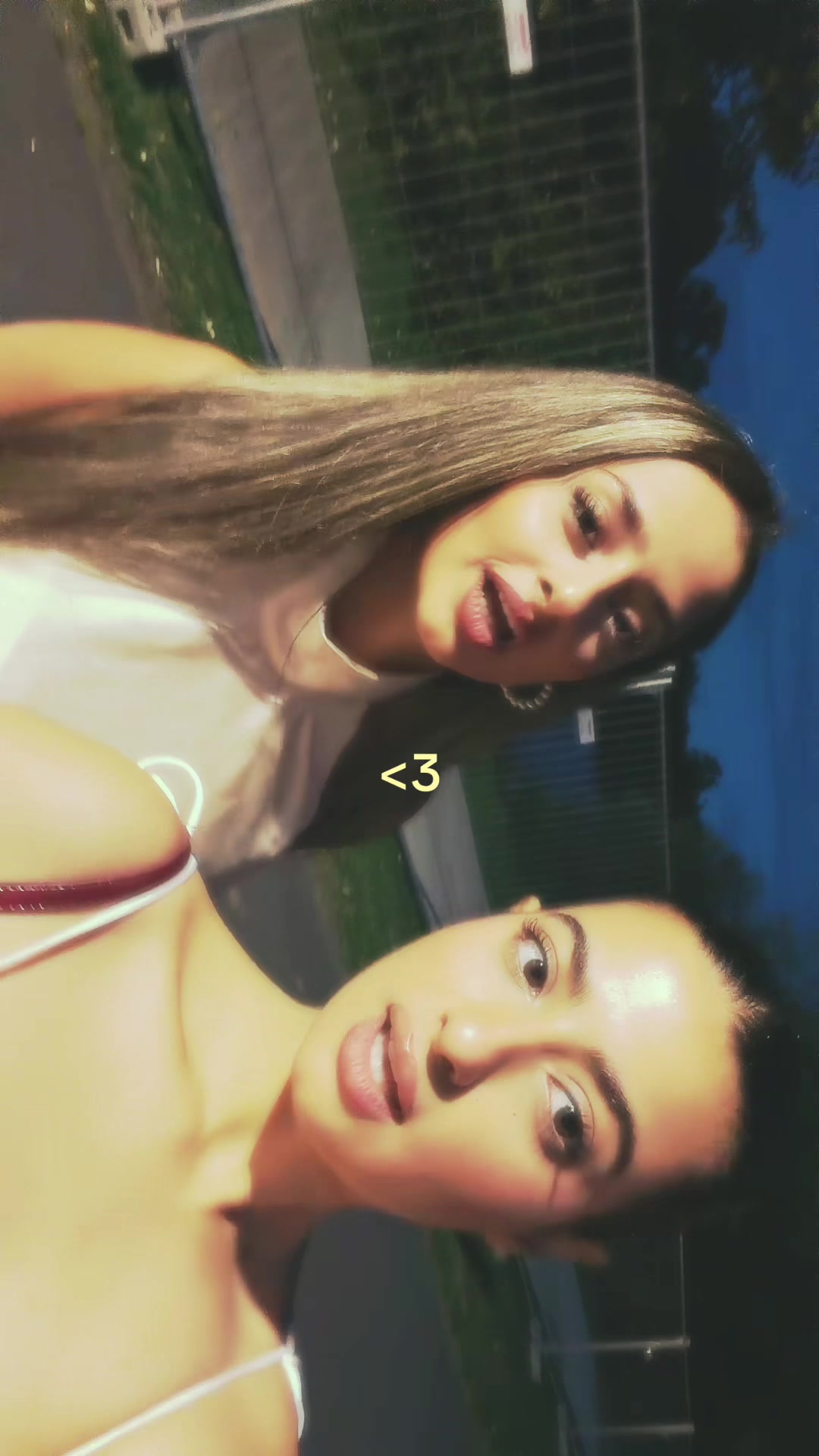@nayliii2811
