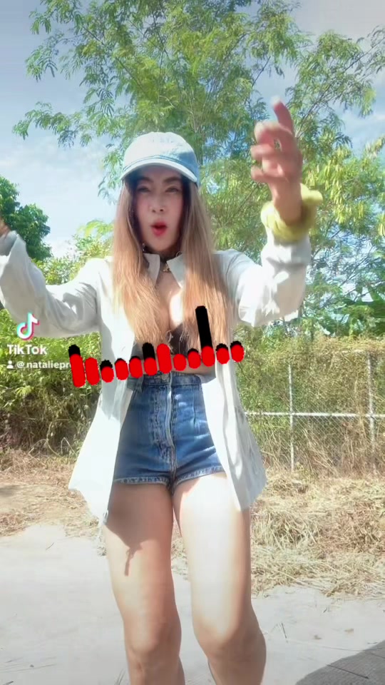 @Natalie🇹🇭🇬🇧