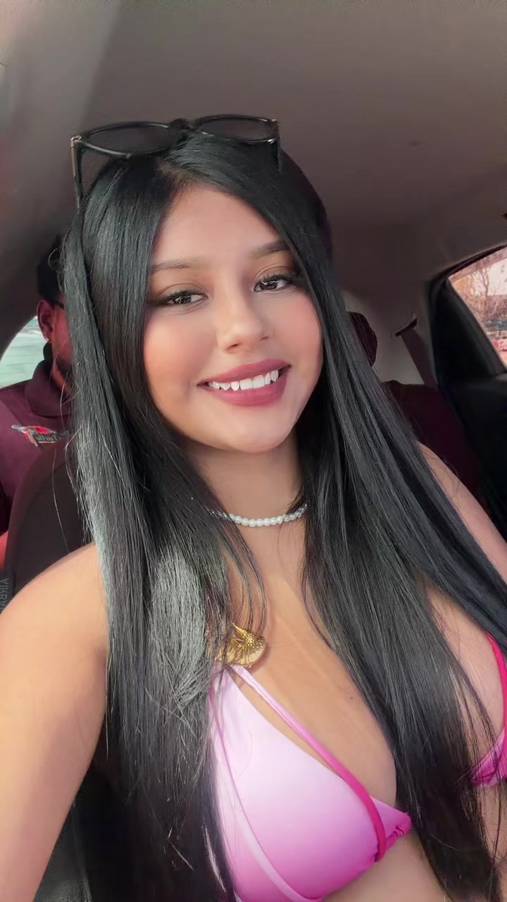 @Ariana Lucero💫
