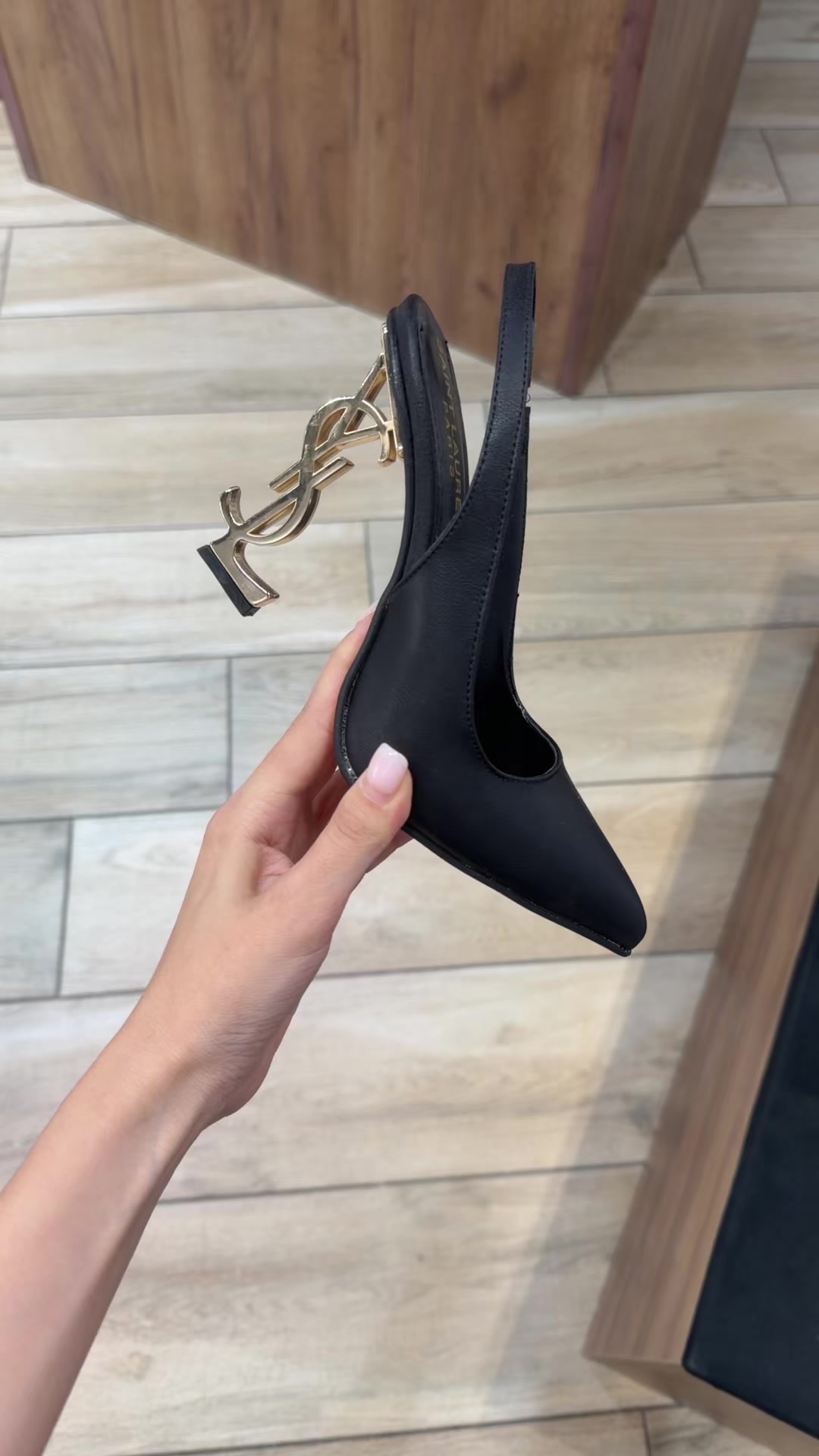 @eDDshoestore