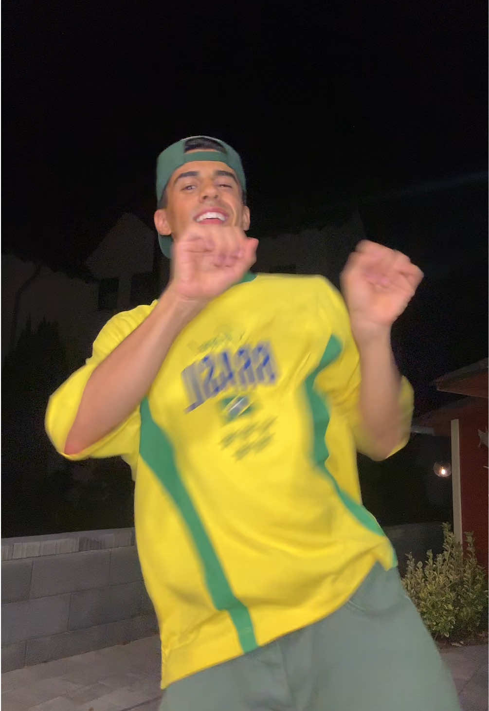 @DIO 🪼