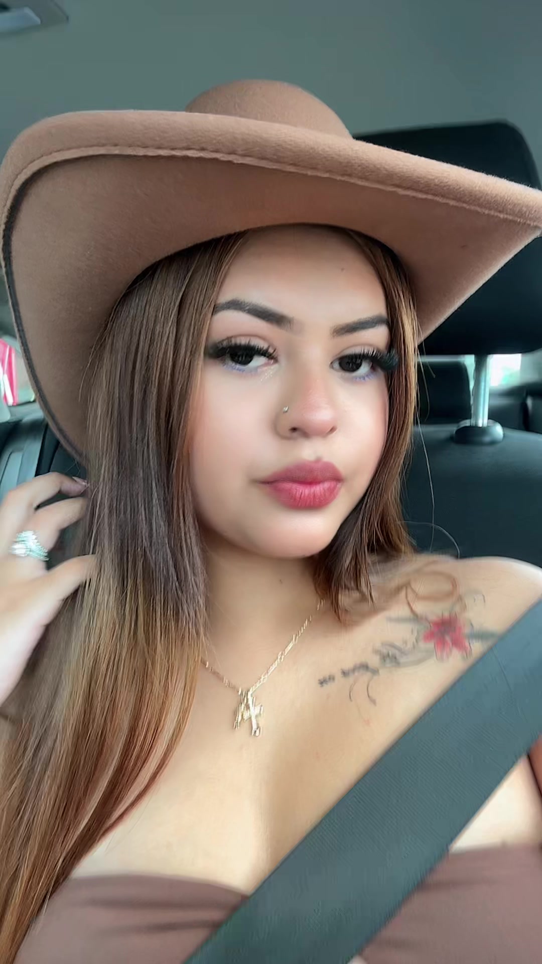 @𝓜𝓪𝓴𝓮𝓷𝓼𝓲💗